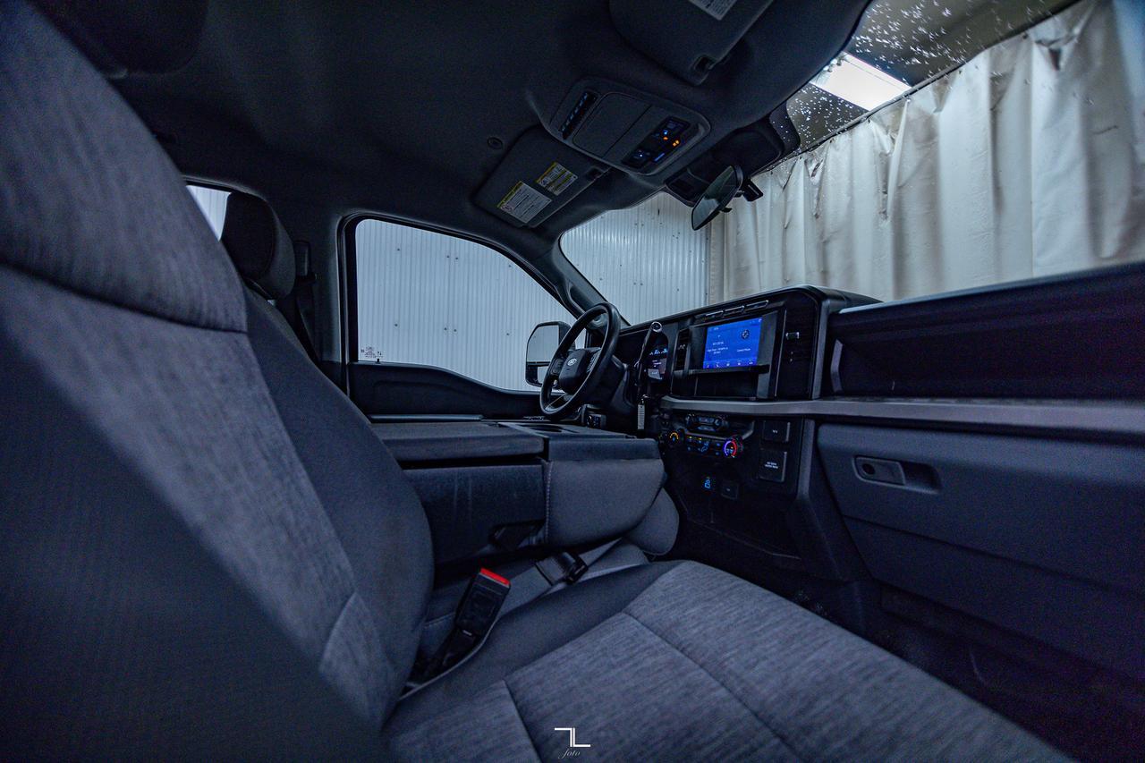 2023 Ford F-550 4x4 Crew Cab XL Deck Diesel BCam Red Deer AB