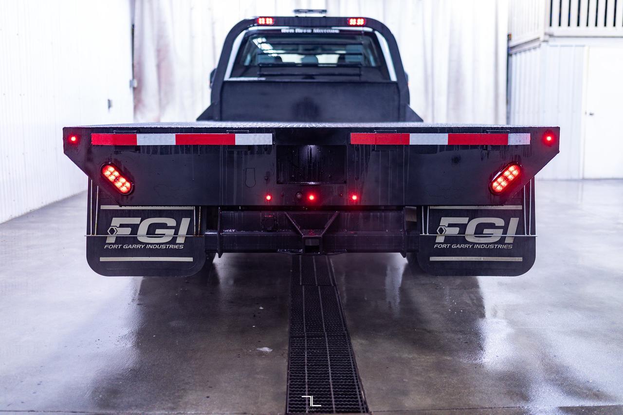 2023 Ford F-550 4x4 Crew Cab XL Deck Diesel BCam Red Deer AB