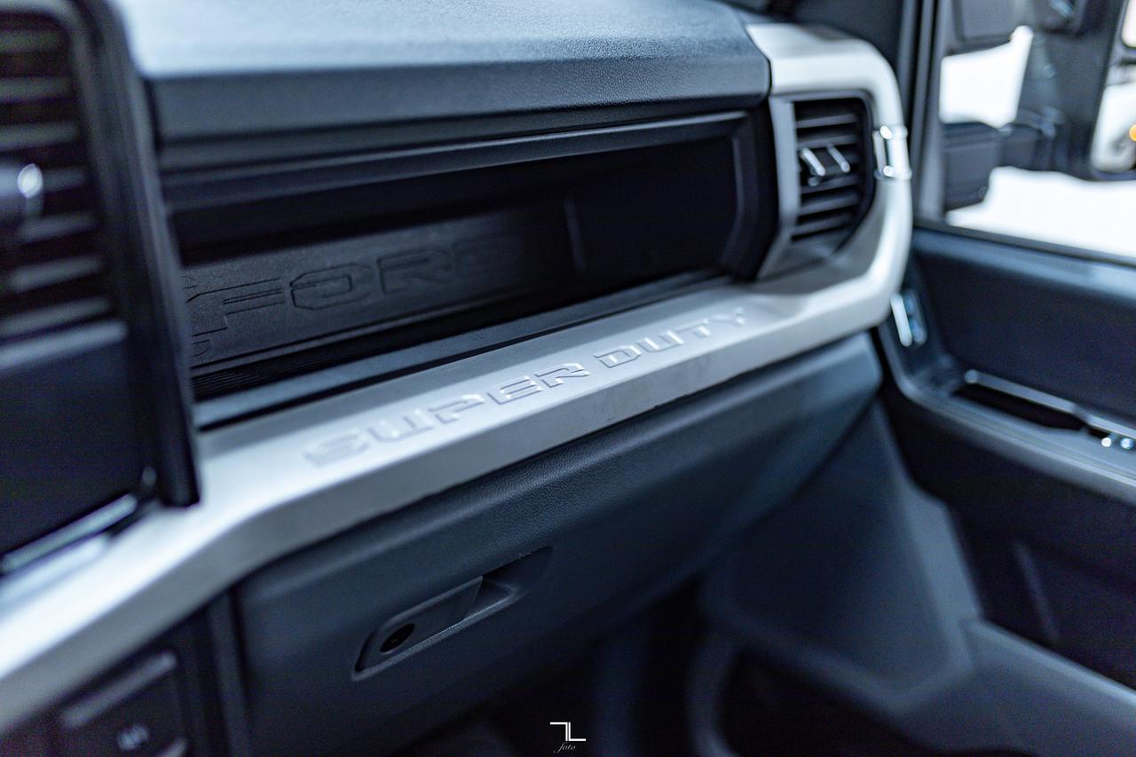 2023 Ford F-550 4x4 Crew Cab XL Deck Diesel BCam Red Deer AB