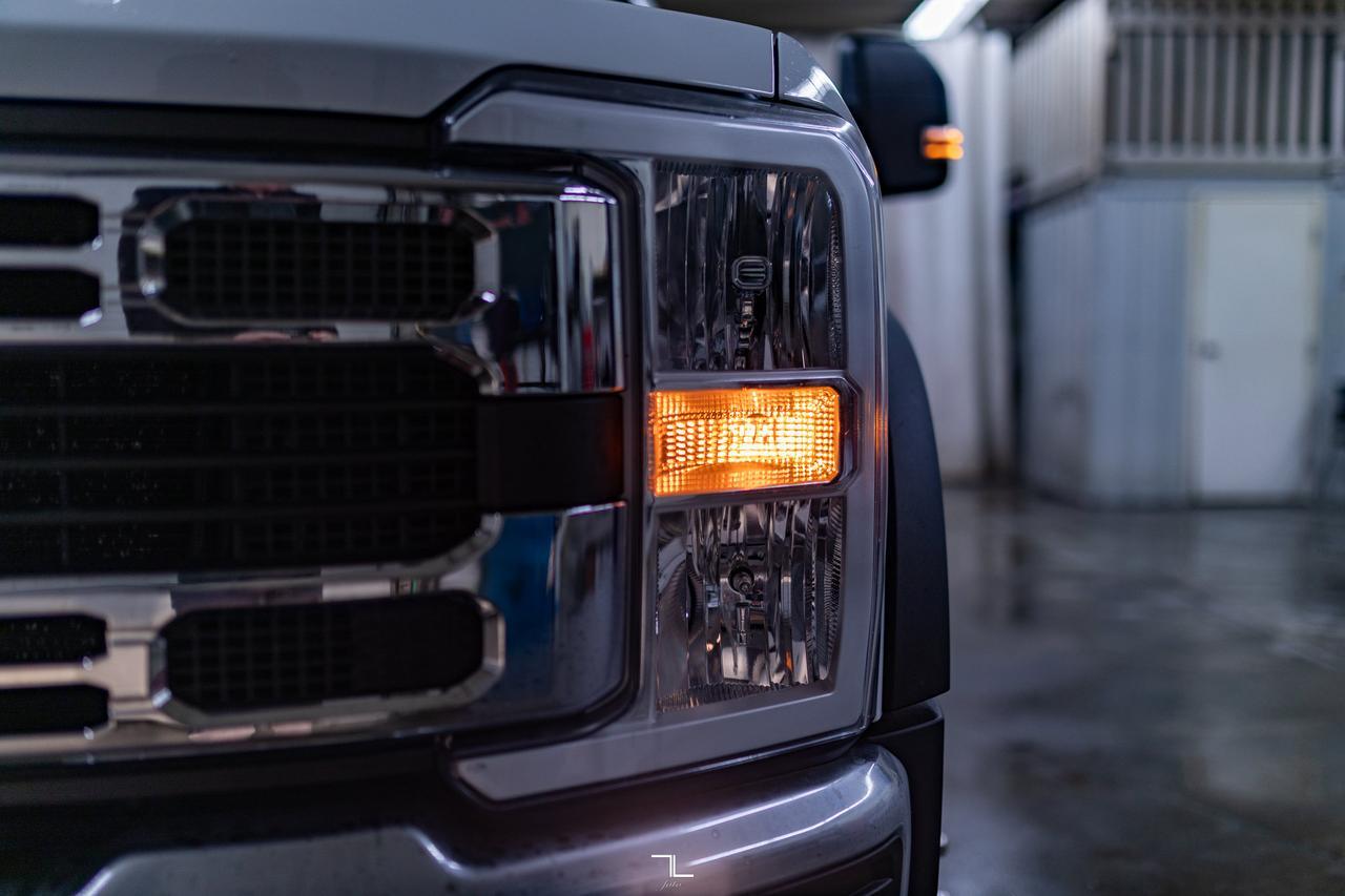 2023 Ford F-550 4x4 Crew Cab XLT Deck Diesel BCam Red Deer AB