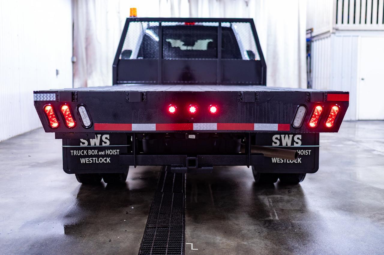 2023 Ford F-550 4x4 Crew Cab XLT Deck Diesel BCam Red Deer AB