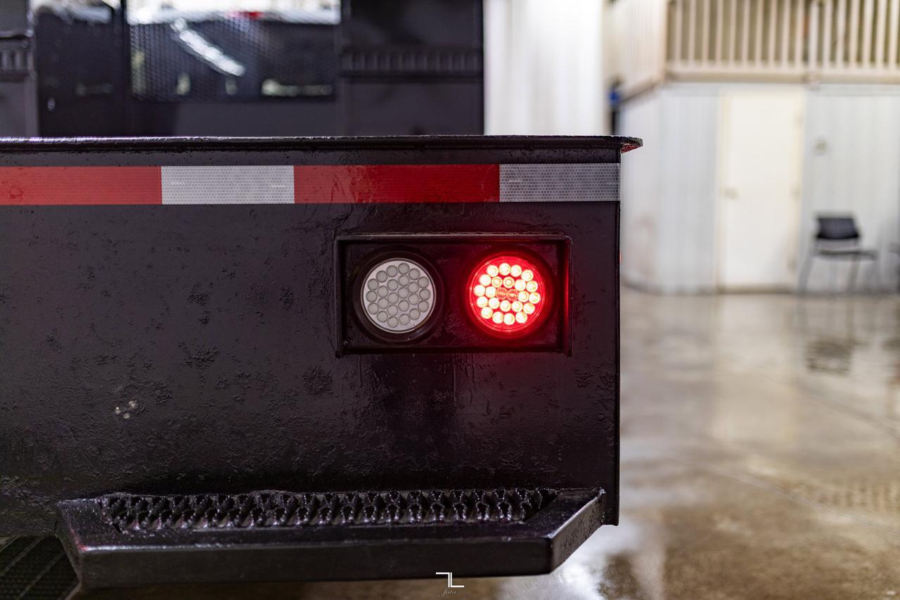 2023 Ford F-550 4x4 Crew Cab XLT Dually Deck Diesel PSeat BCam Red Deer AB