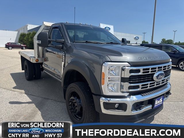 2023 Ford F-550SD XLT