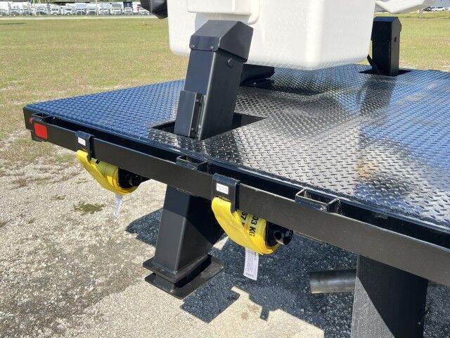 2023 Ford F-600XL 4x4 - BLOWOUT SALE - 16' Steel Flatbed Bucket Truck 59' Working Height Dur-A-Lift DMP2-52DU Telescopic Articulating Material Handling Homestead FL