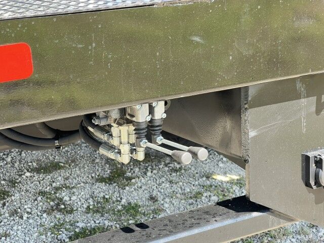 2023 Ford F-600XL 4x4 - BLOWOUT SALE - 16' Steel Flatbed Bucket Truck 59' Working Height Dur-A-Lift DMP2-52DU Telescopic Articulating Material Handling Homestead FL