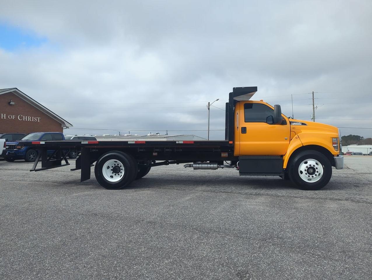 2023 Ford F-650 Appleton WI