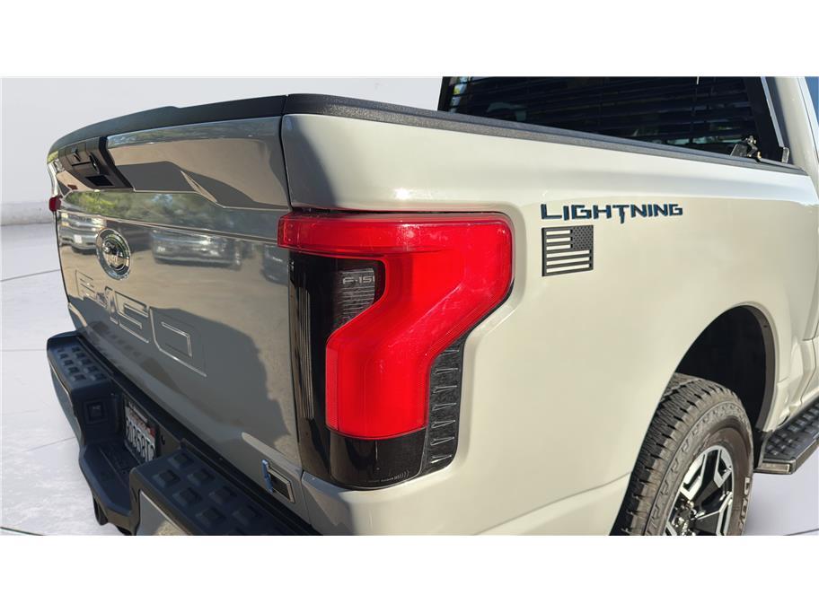 2023 Ford F150 Lightning XLT Pickup 4D 5 1/2 ft Folsom CA