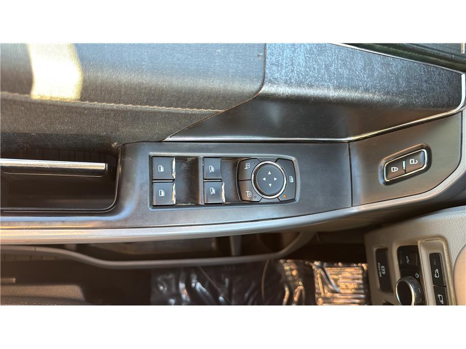 2023 Ford F150 Lightning XLT Pickup 4D 5 1/2 ft Folsom CA