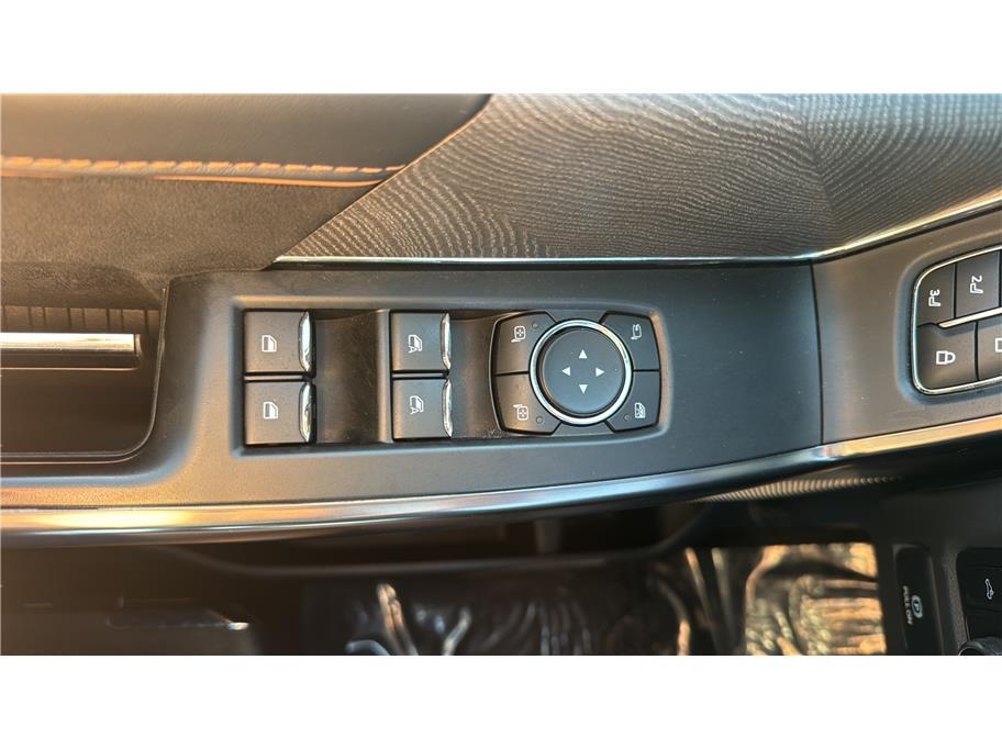 2023 Ford F150 SuperCrew Cab Platinum Pickup 4D 5 1/2 ft Folsom CA