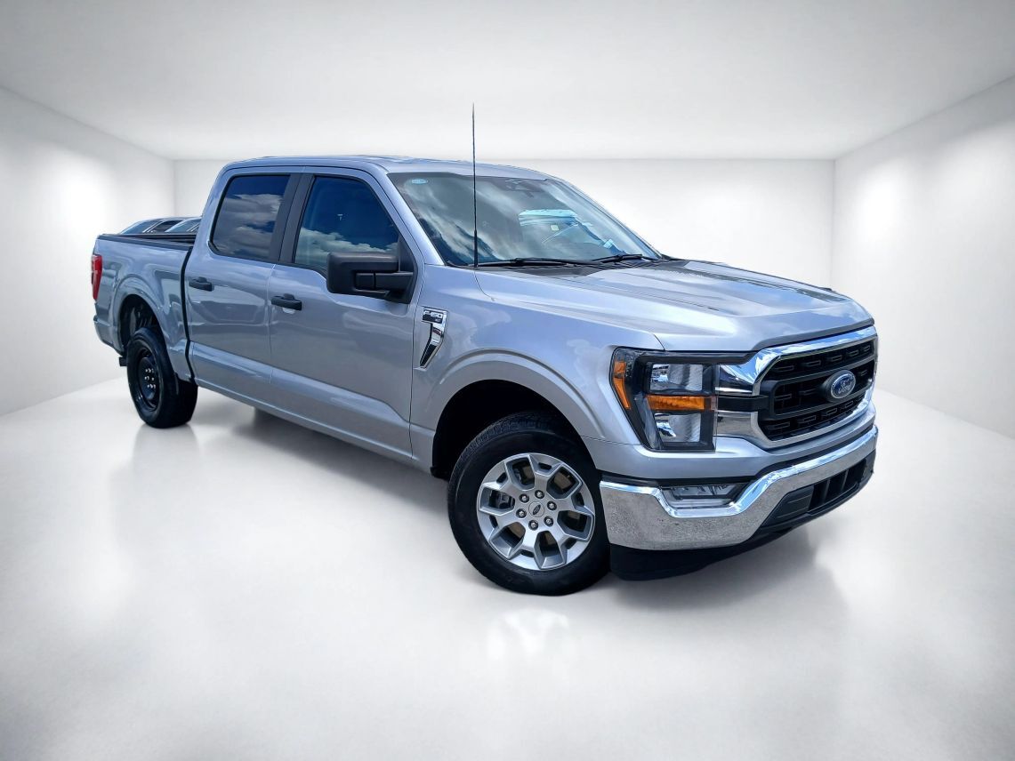 2023 Ford F150 SuperCrew Cab XLT Pickup 4D 5 1/2 ft