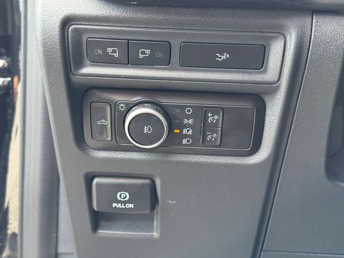 2023 Ford F150 SuperCrew Cab XLT Pickup 4D 5 1/2 ft Miami FL
