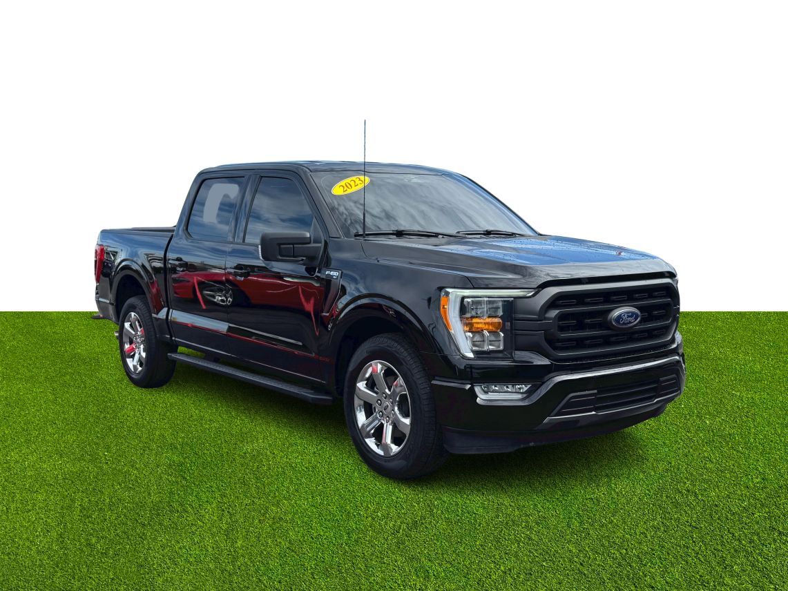 2023 Ford F150 SuperCrew Cab XLT Pickup 4D 5 1/2 ft
