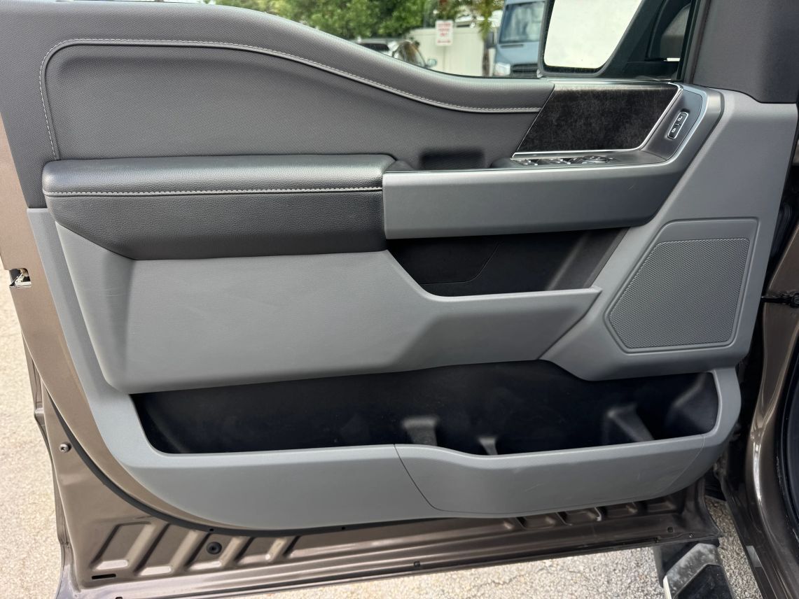 2023 Ford F150 SuperCrew Cab XLT Pickup 4D 5 1/2 ft