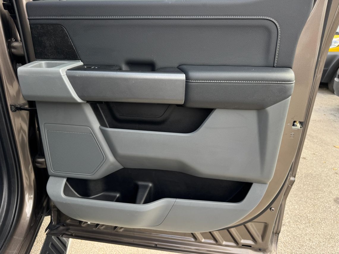 2023 Ford F150 SuperCrew Cab XLT Pickup 4D 5 1/2 ft