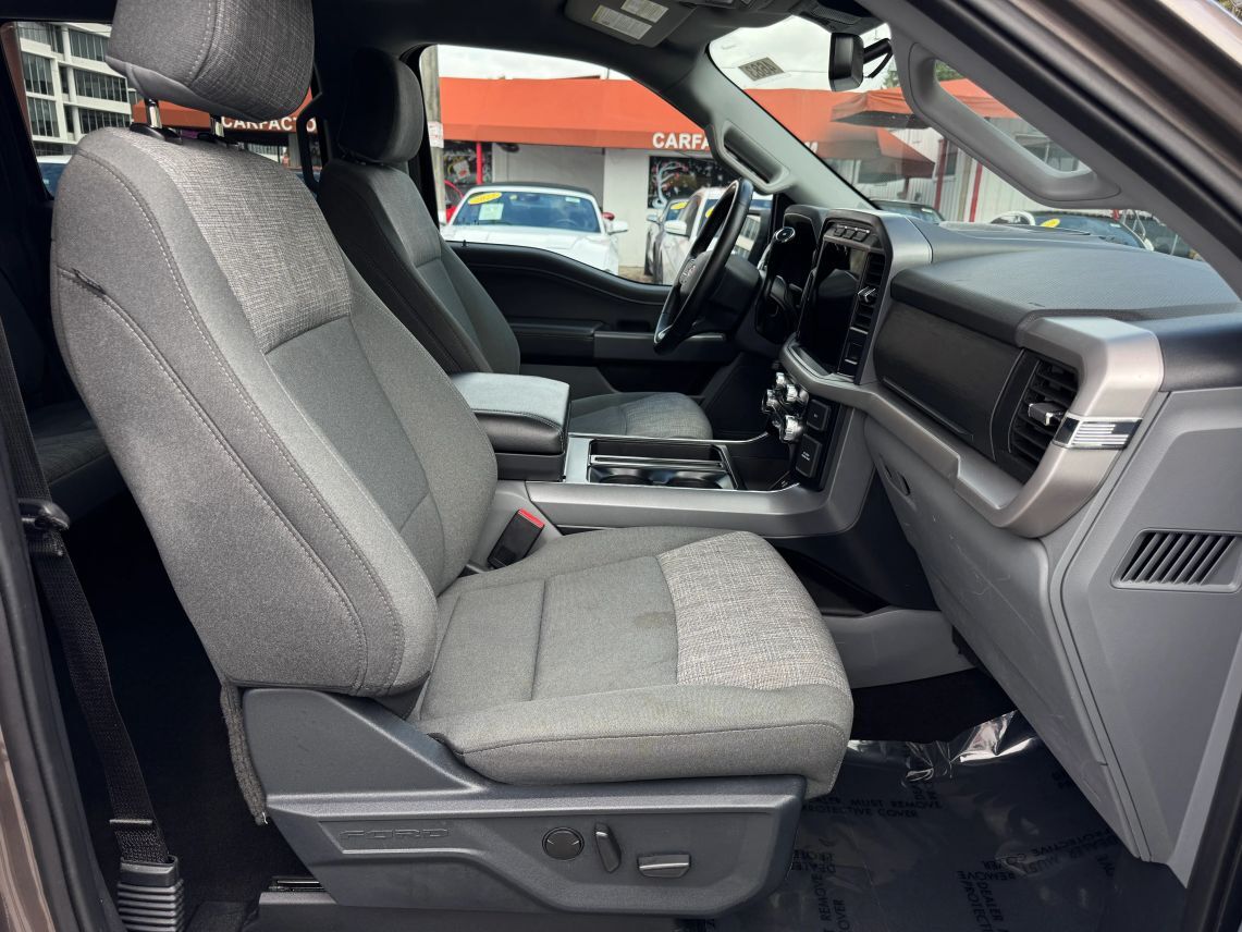 2023 Ford F150 SuperCrew Cab XLT Pickup 4D 5 1/2 ft