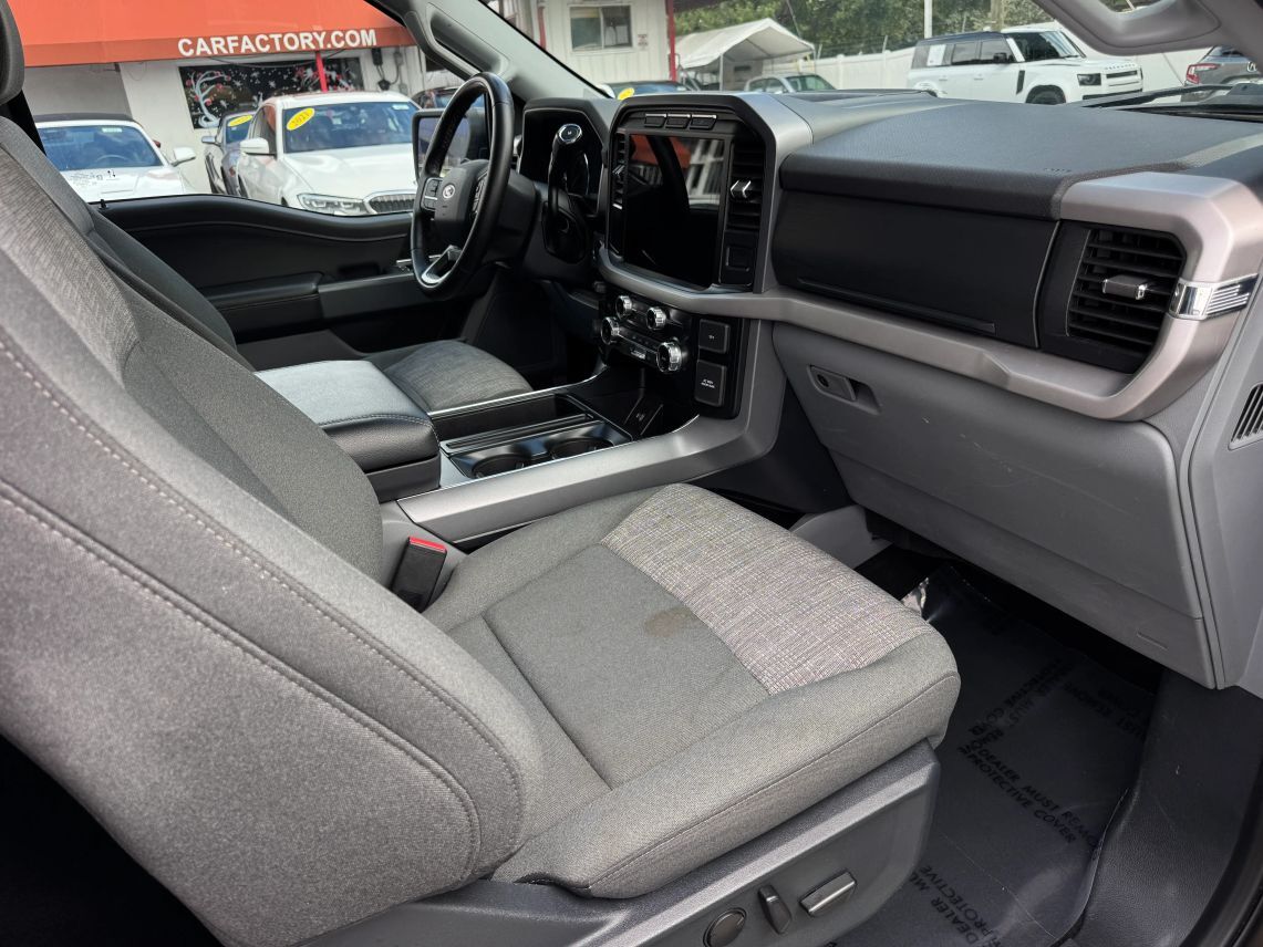 2023 Ford F150 SuperCrew Cab XLT Pickup 4D 5 1/2 ft