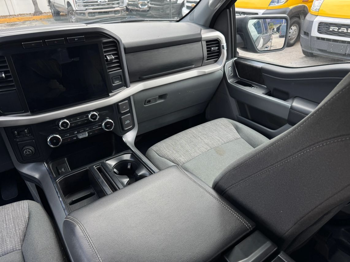 2023 Ford F150 SuperCrew Cab XLT Pickup 4D 5 1/2 ft