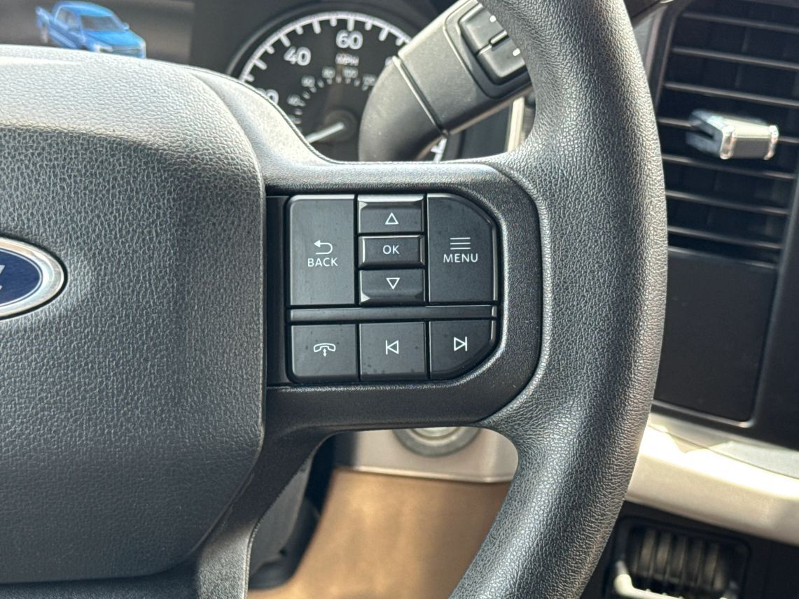 2023 Ford F150 SuperCrew Cab XLT Pickup 4D 5 1/2 ft