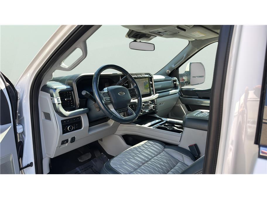2023 Ford F350 Super Duty Crew Cab Limited Pickup 4D 8 ft Folsom CA