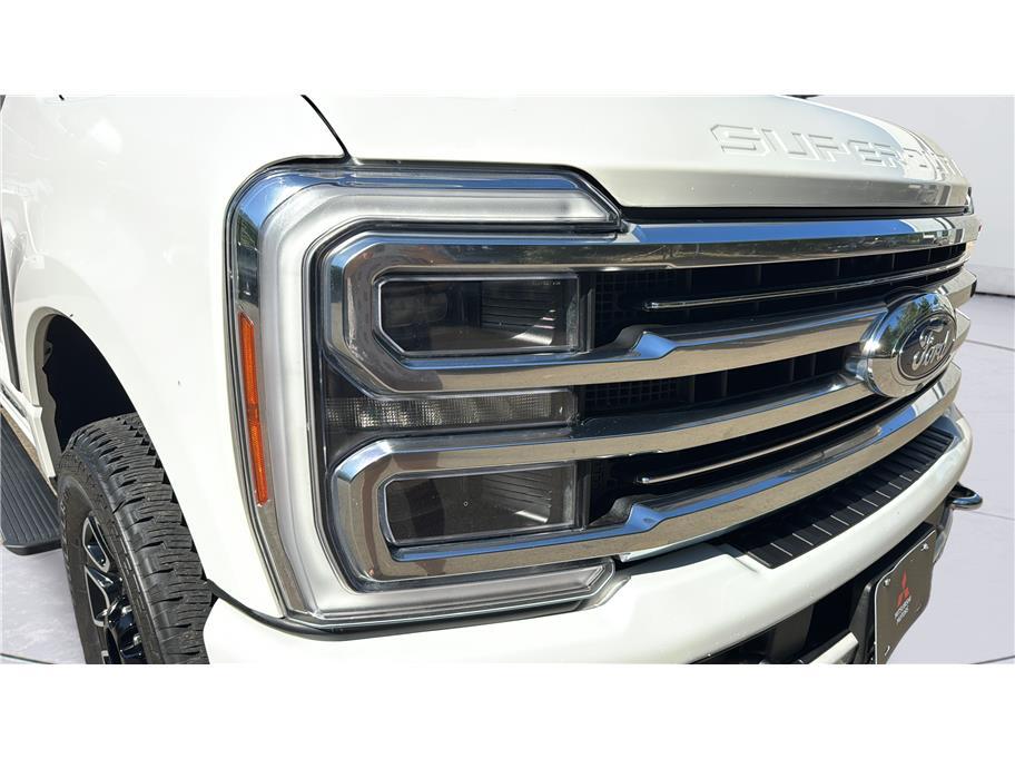 2023 Ford F350 Super Duty Crew Cab Limited Pickup 4D 8 ft Folsom CA