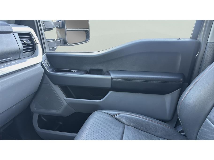2023 Ford F350 Super Duty Crew Cab XLT Pickup 4D 6 3/4 ft Folsom CA
