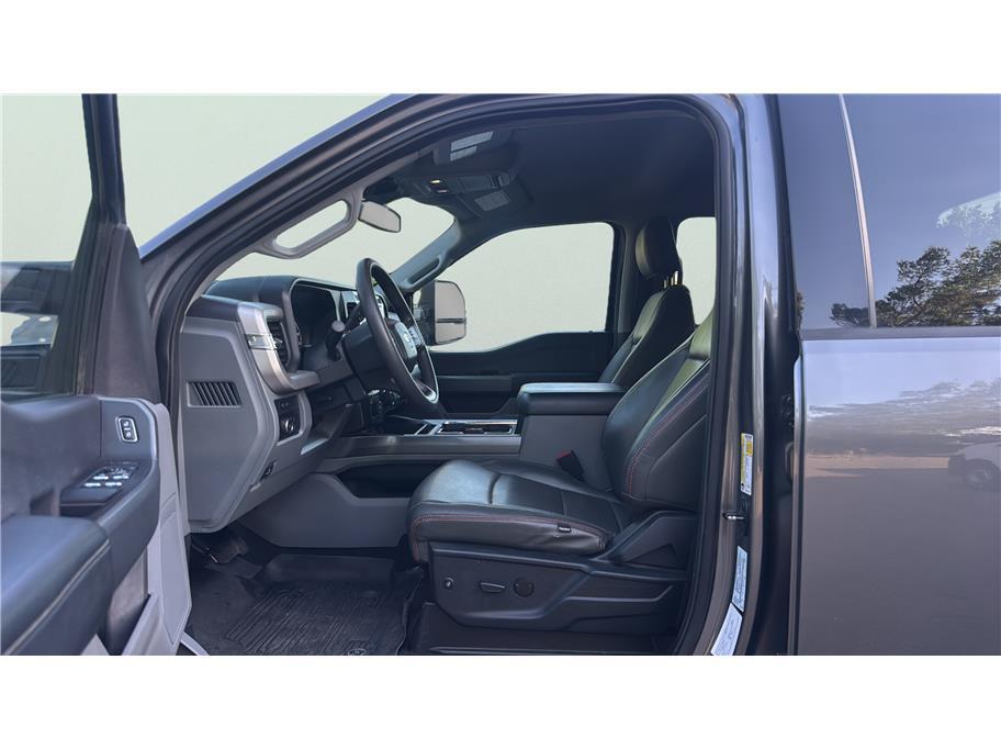 2023 Ford F350 Super Duty Crew Cab XLT Pickup 4D 6 3/4 ft Folsom CA