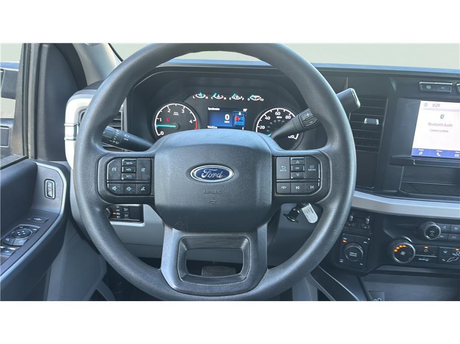 2023 Ford F350 Super Duty Crew Cab XLT Pickup 4D 6 3/4 ft Folsom CA