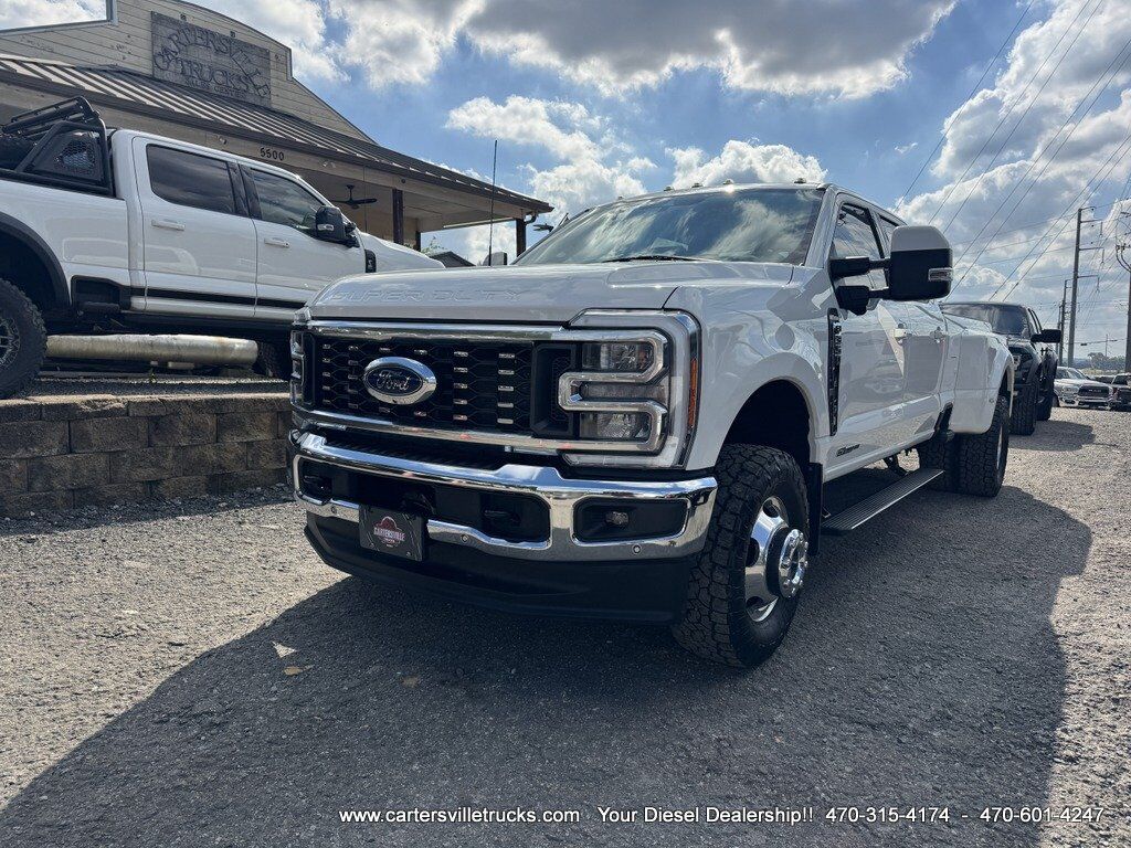 2023 Ford F350SD Lariat