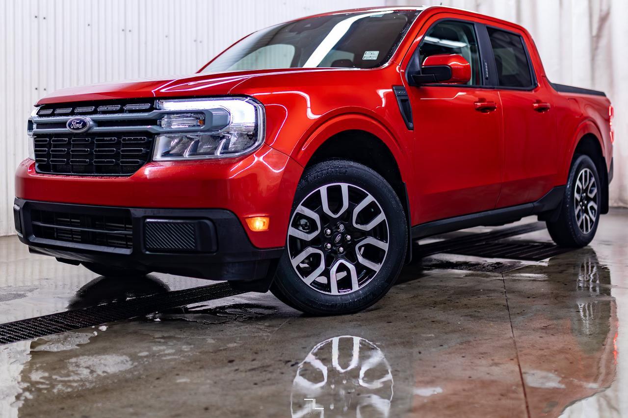 2023 Ford Maverick AWD Lariat Leather Nav BCam Red Deer AB