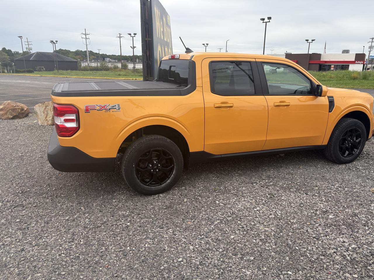 2023 Ford Maverick LARIAT
