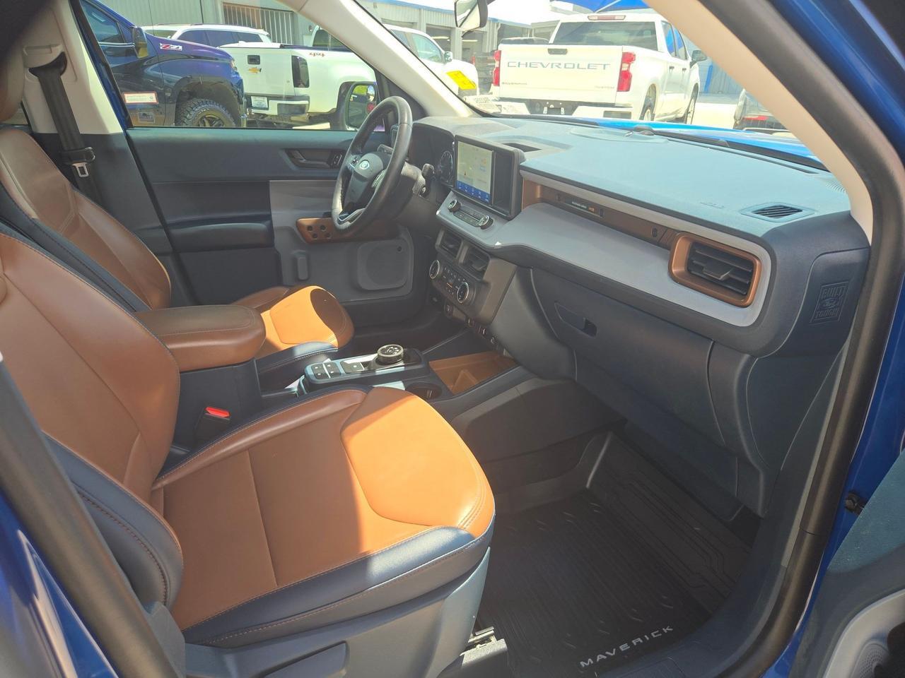 2023 Ford Maverick LARIAT Castroville TX
