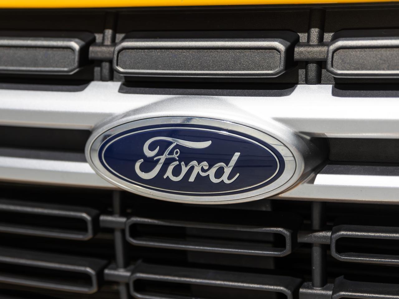 2023 Ford Maverick Lariat Crew Cab 4WD Cranberry PA
