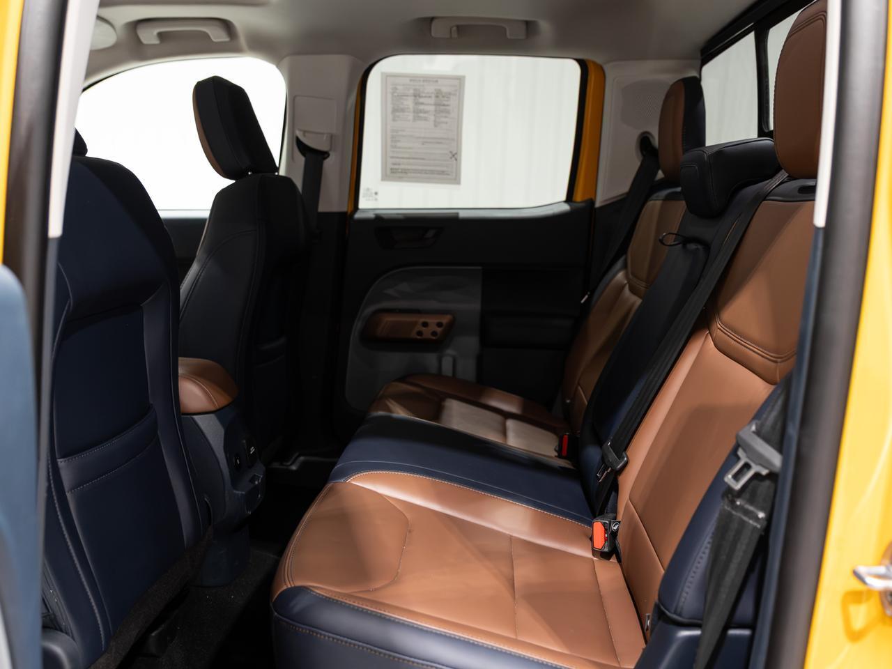 2023 Ford Maverick Lariat Crew Cab 4WD Cranberry PA