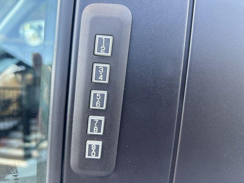 2023 Ford Maverick XLT - SUNROOF - HEATED SEATS - 1 OWNER Webster MA