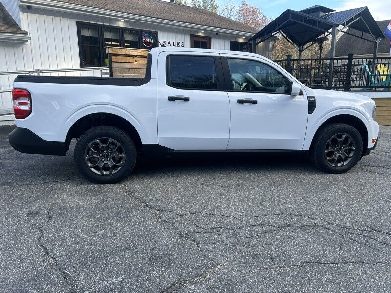 2023 Ford Maverick XLT - SUNROOF - HEATED SEATS - 1 OWNER Webster MA