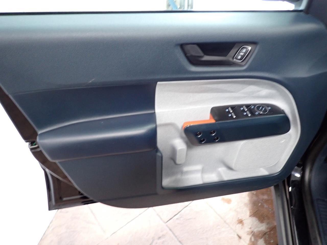 2023 Ford Maverick XLT AWD Listowel ON