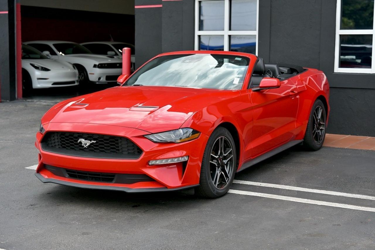 2023 Ford Mustang EcoBoost