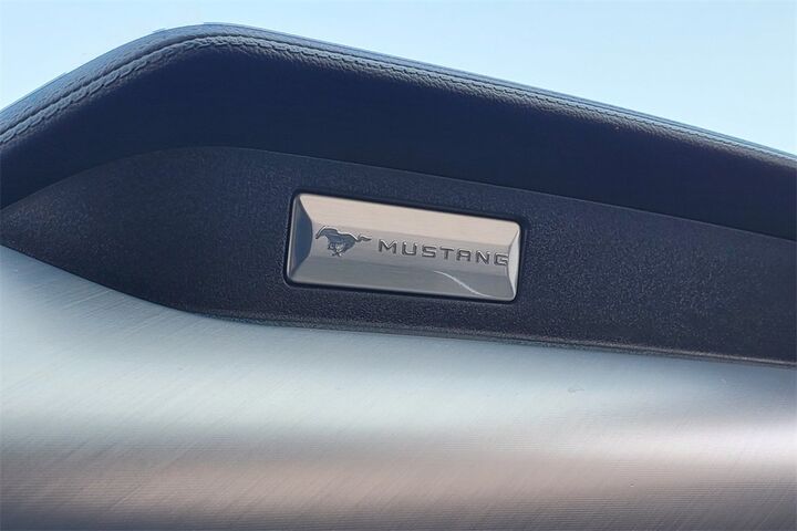 2023 Ford Mustang EcoBoost Premium  TX
