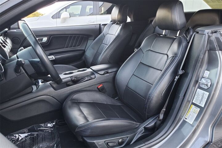 2023 Ford Mustang EcoBoost Premium  TX