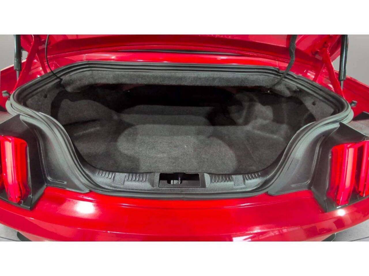 2023 Ford Mustang EcoBoost Premium 2dr Convertible Lake Orion MI