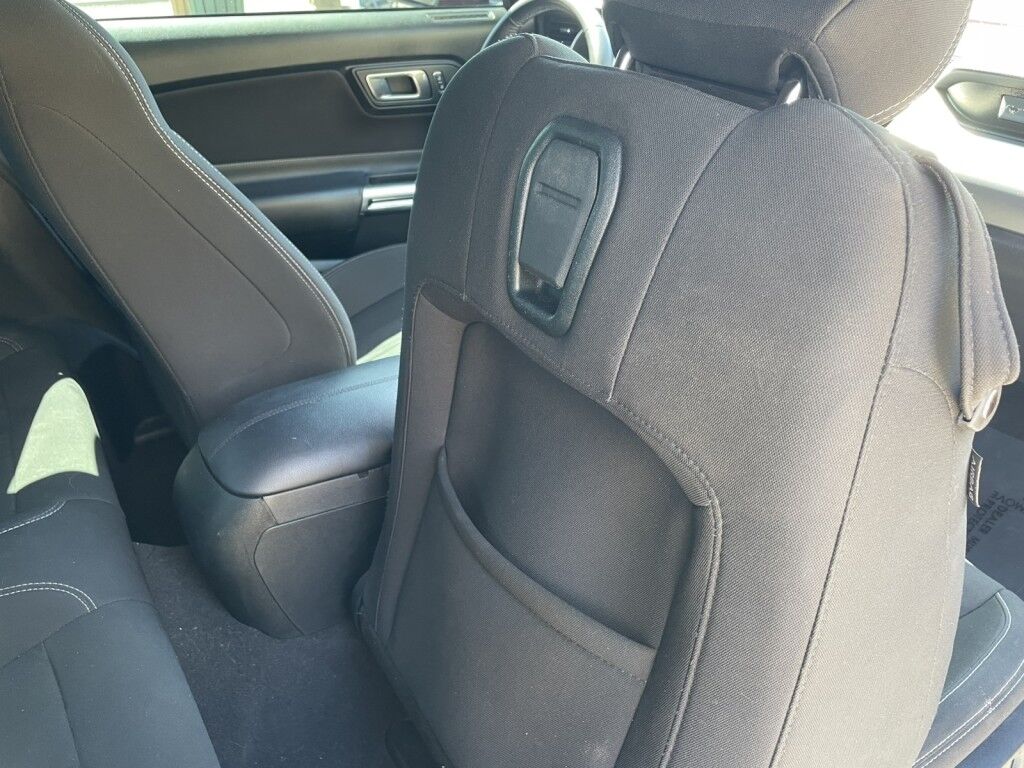 2023 Ford Mustang GT~1 OWNER~CLEAN CARFAX~SECURITY PACKAGE~ACTIVE VALVE PERFORMANCE EXHAUST~10 SPEED TRANS~ONLINE FINANCE AND SHIPPING AVAILABLE!!!! Sarasota FL