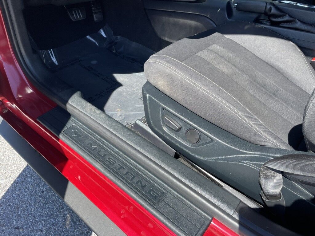 2023 Ford Mustang GT~1 OWNER~CLEAN CARFAX~SECURITY PACKAGE~ACTIVE VALVE PERFORMANCE EXHAUST~10 SPEED TRANS~ONLINE FINANCE AND SHIPPING AVAILABLE!!!! Sarasota FL