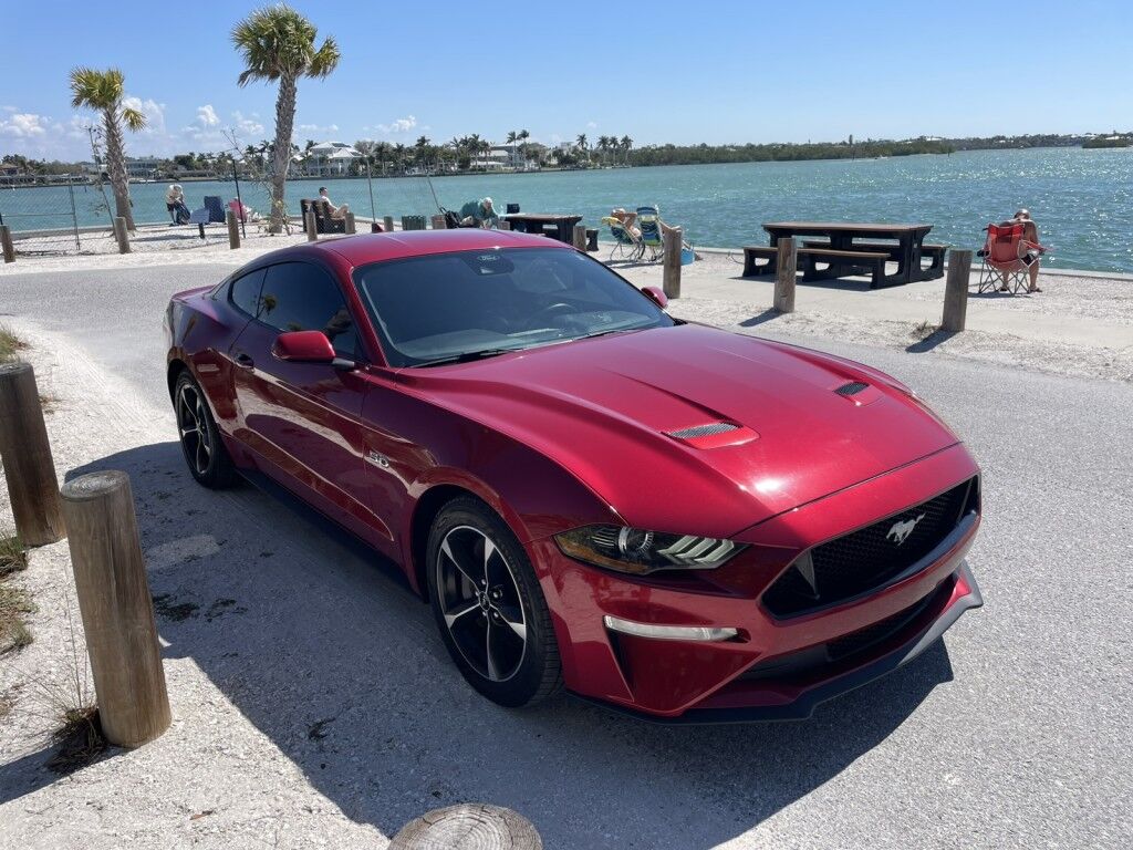 2023 Ford Mustang GT~1 OWNER~CLEAN CARFAX~SECURITY PACKAGE~ACTIVE VALVE PERFORMANCE EXHAUST~10 SPEED TRANS~ONLINE FINANCE AND SHIPPING AVAILABLE!!!! Sarasota FL