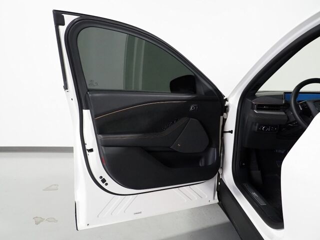 2023 Ford Mustang Mach-E GT AWD *EXTENDED RANGE BATTERY, PANO GLASS ROOF, NAVIGATION, ADAPTIVE CRUISE, SAFETY ALERTS, 360 CAMERAS, HEATED SEATS/STEERING, BANG & OLUFSEN, WIRELESS CHARGING, ANDROID & APPLE Round Rock TX