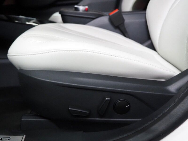 2023 Ford Mustang Mach-E Premium *EXTENDED RANGE BATTERY, PANORAMA GLASS ROOF, NAVIGATION, DIGITAL COCKPIT, SAFETY ALERTS, ADAPTIVE CRUISE, 360 VIEW CAMERAS, HEATED SEATS/STEERING, BANG & OLUFSEN, WIRELESS CHARGING, APPLE CARPLAY Round Rock TX