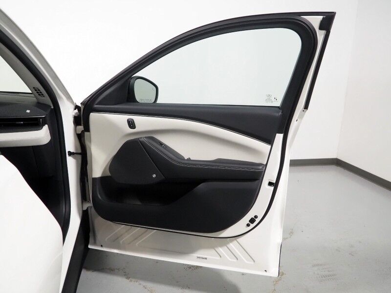 2023 Ford Mustang Mach-E Premium *EXTENDED RANGE BATTERY, PANORAMA GLASS ROOF, NAVIGATION, DIGITAL COCKPIT, SAFETY ALERTS, ADAPTIVE CRUISE, 360 VIEW CAMERAS, HEATED SEATS/STEERING, BANG & OLUFSEN, WIRELESS CHARGING, APPLE CARPLAY Round Rock TX