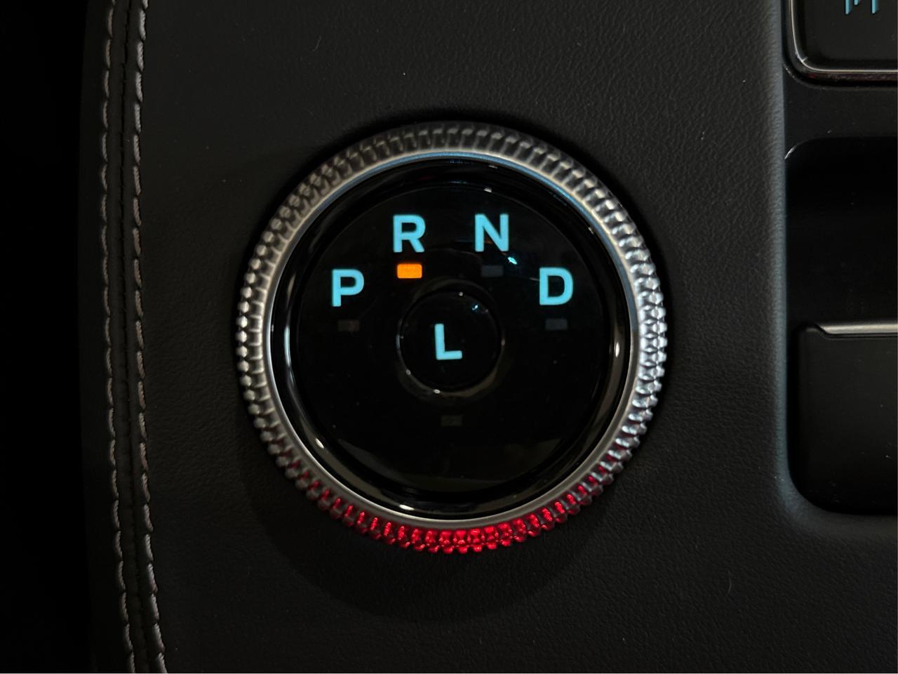 2023 Ford Mustang Mach-E Premium / ONE OWNER / NO ACCIDENT/CLEAN CARFAX Richmond Hill ON