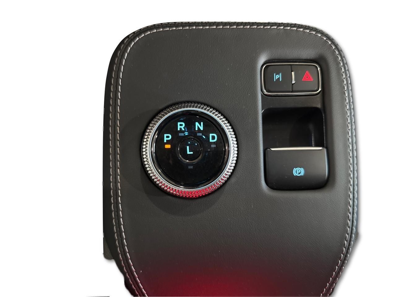 2023 Ford Mustang Mach-E Premium / ONE OWNER / NO ACCIDENT/CLEAN CARFAX Richmond Hill ON