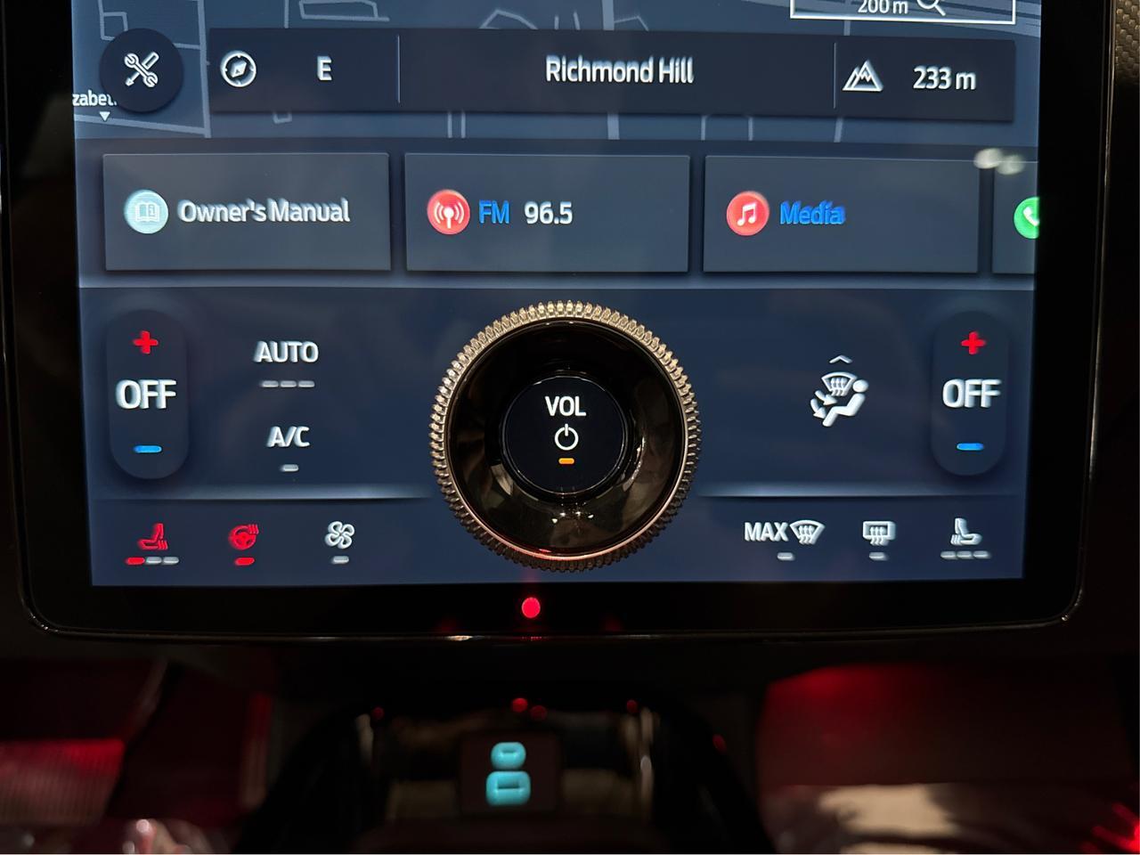 2023 Ford Mustang Mach-E Premium / ONE OWNER / NO ACCIDENT/CLEAN CARFAX Richmond Hill ON