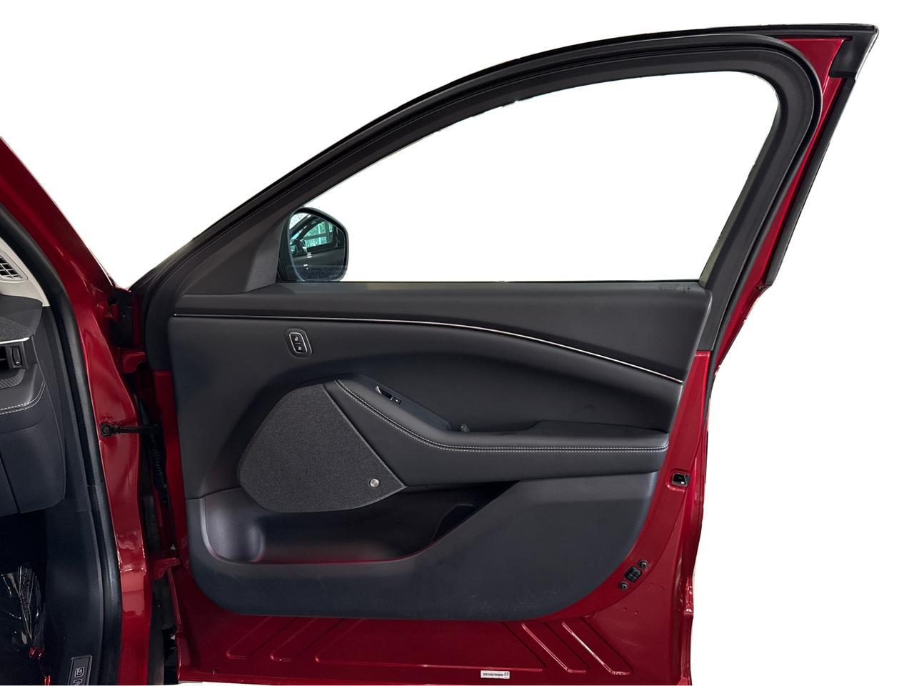 2023 Ford Mustang Mach-E Premium / ONE OWNER / NO ACCIDENT/CLEAN CARFAX Richmond Hill ON